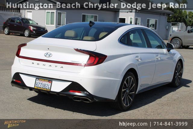 Used 2022 Hyundai Sonata Limited w/ Winter Weather Package image 5
