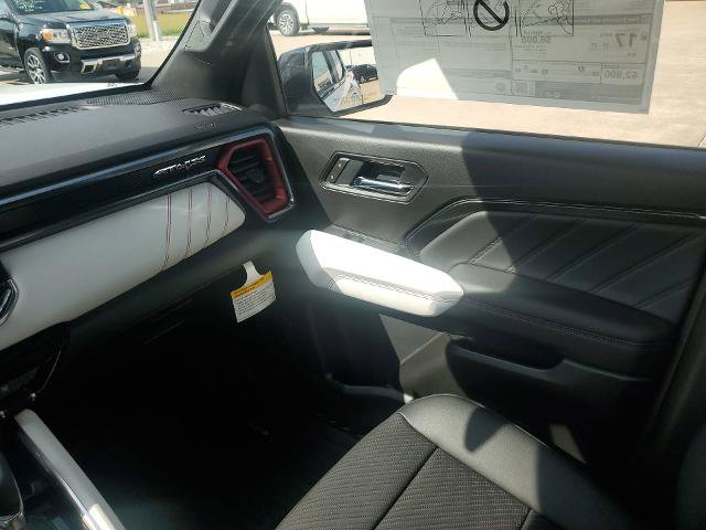 New 2026 GMC Canyon AT4X image 11