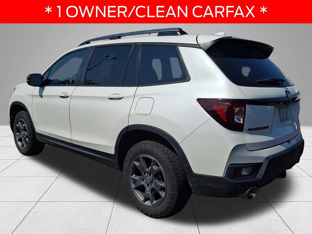 Used 2025 Honda Passport TrailSport image 5