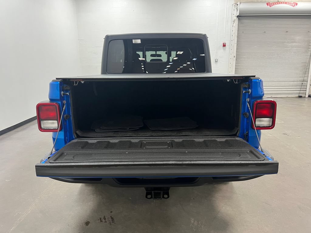 Used 2021 Jeep Gladiator Sport AWD/4WD image 23
