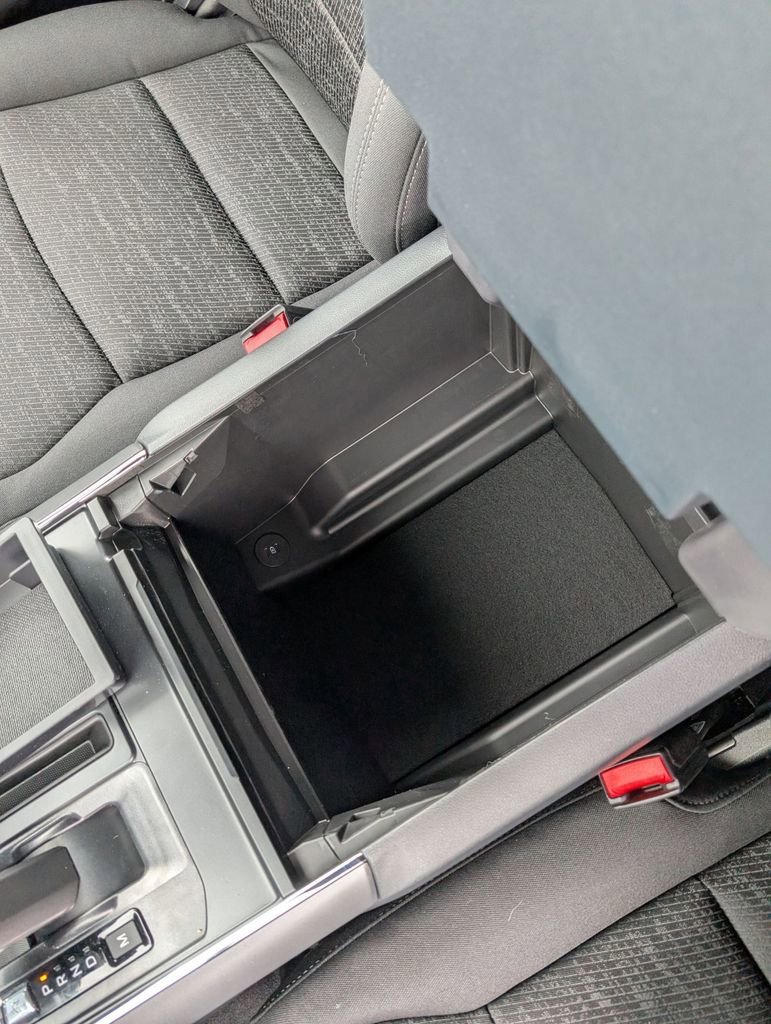 New 2026 Ford F150 XLT w/ Equipment Group 302A MID image 37