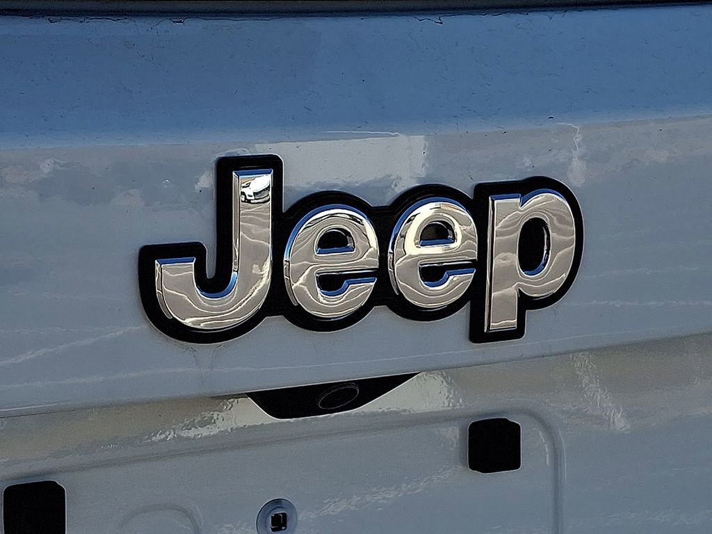 Used 2023 Jeep Renegade Latitude image 30