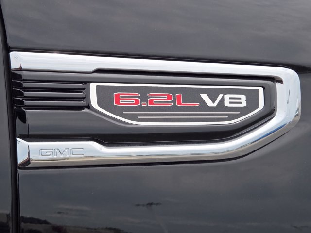 New 2026 GMC Sierra 1500 Denali w/ Technology Package AWD/4WD image 13