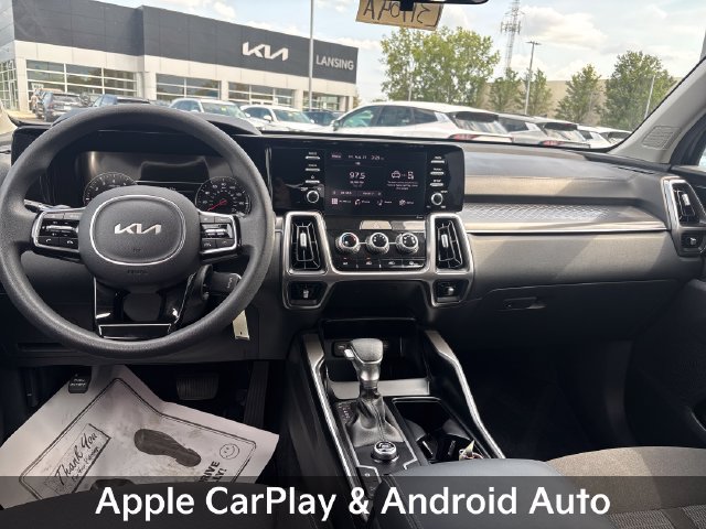 Used 2023 Kia Sorento LX FWD image 15