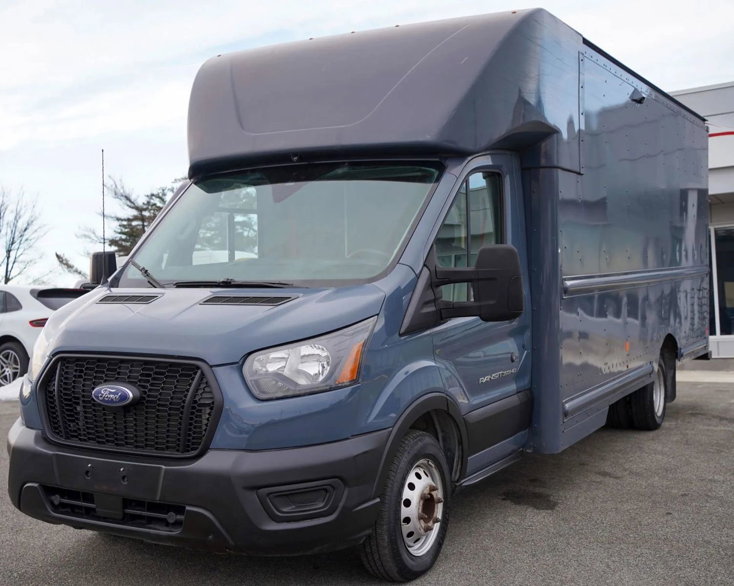Used 2021 Ford Transit 350 DRW RWD image 1