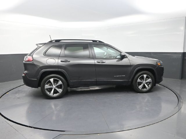 Used 2022 Jeep Cherokee Limited AWD/4WD image 10