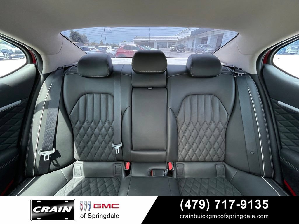 Used 2019 Genesis G70 3.3T Advanced w/ Prestige Package RWD image 28