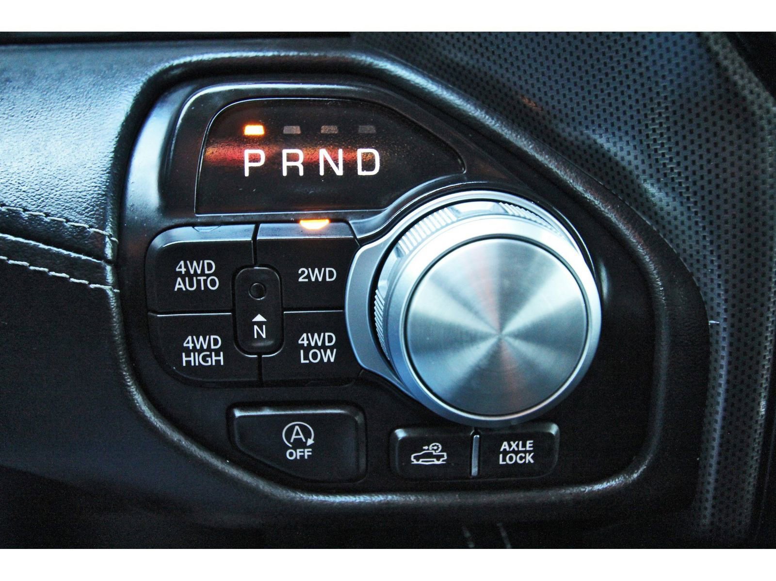 Used 2025 RAM 1500 Limited w/ Off Road Group image 29