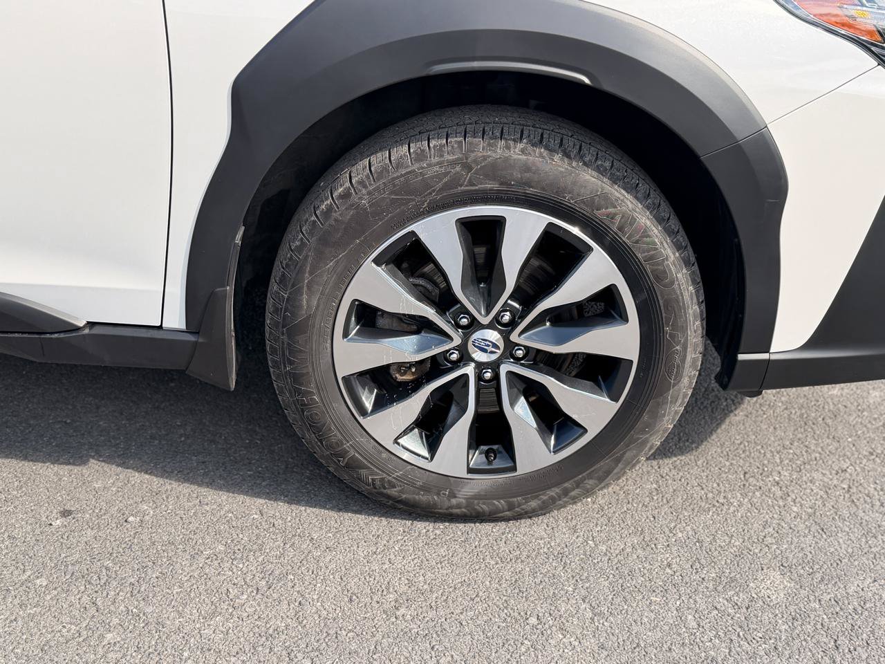 Used 2025 Subaru Outback Limited AWD/4WD image 27