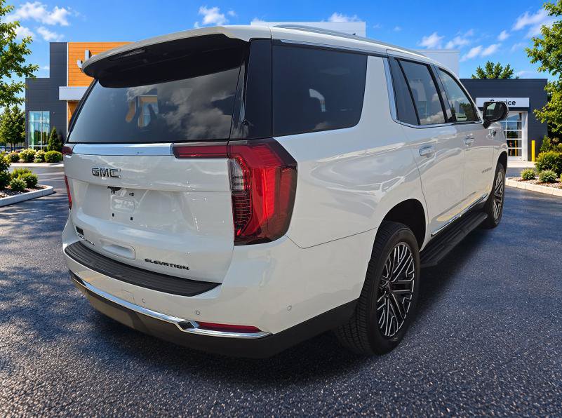 Used 2025 GMC Yukon Elevation w/ LPO, Elevation Black Package AWD/4WD image 2