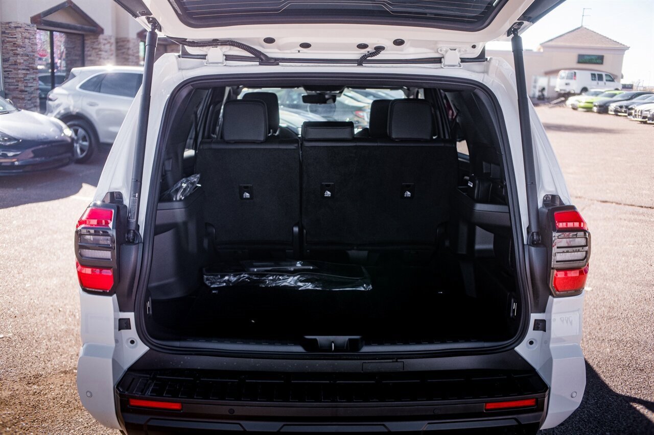 Used 2025 Toyota 4Runner TRD Off-Road Premium image 41