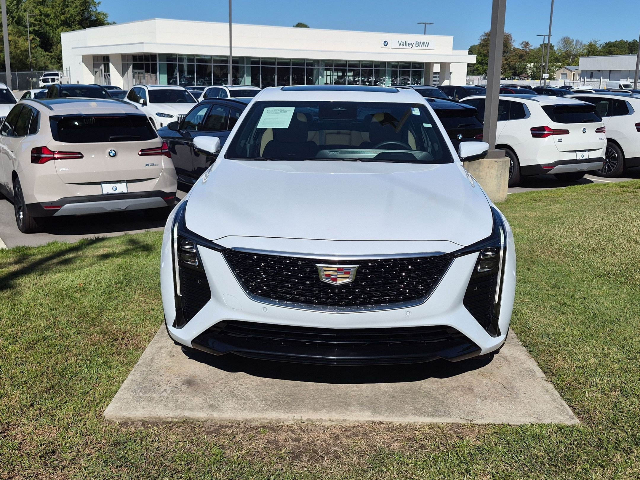 Used 2026 Cadillac CT5 Premium Luxury RWD image 8