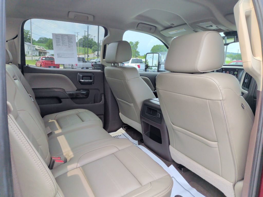 Used 2016 GMC Sierra 3500 Denali w/ Duramax Plus Package AWD/4WD image 17