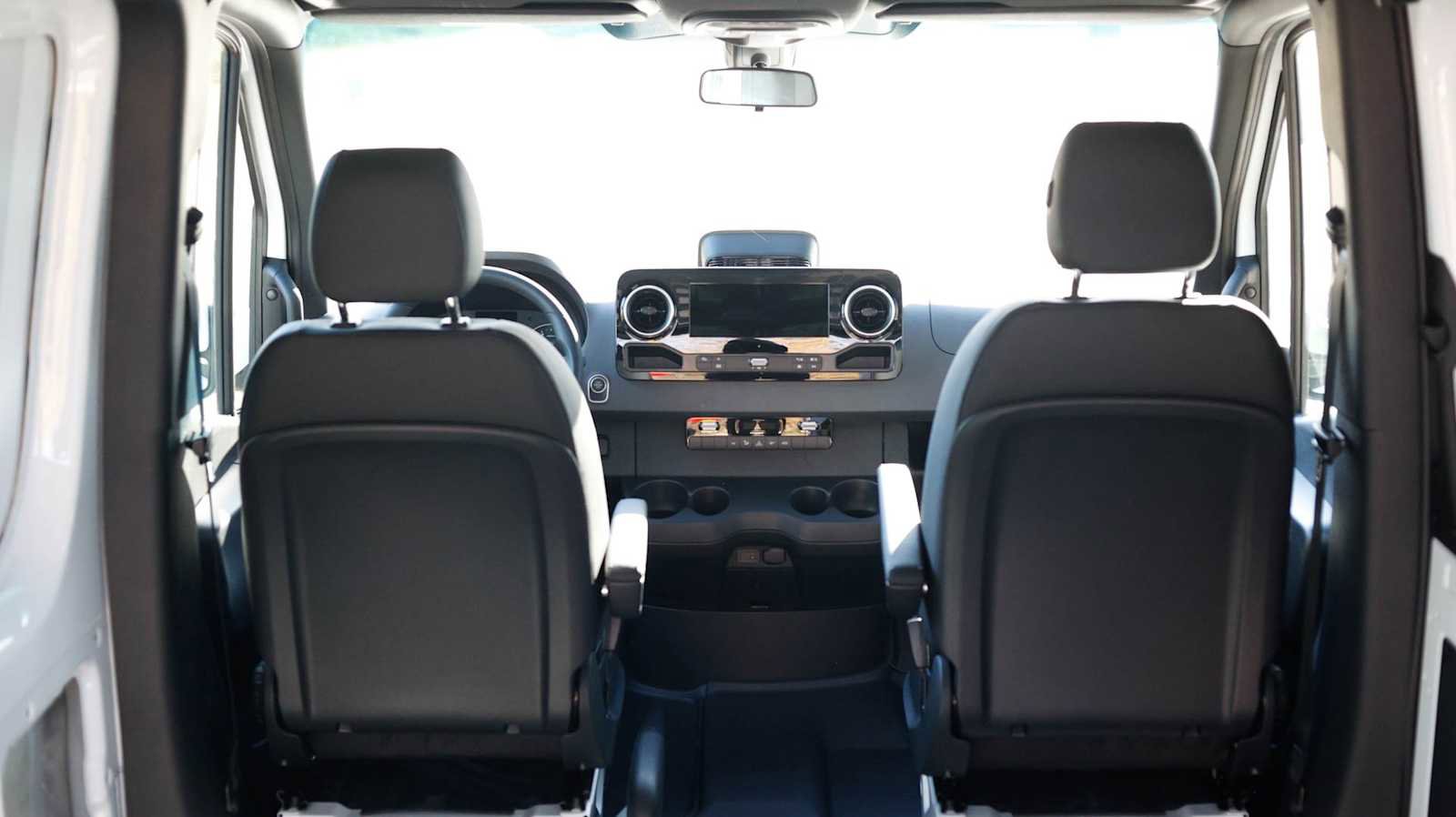 New 2025 Mercedes-Benz Sprinter 2500 image 21