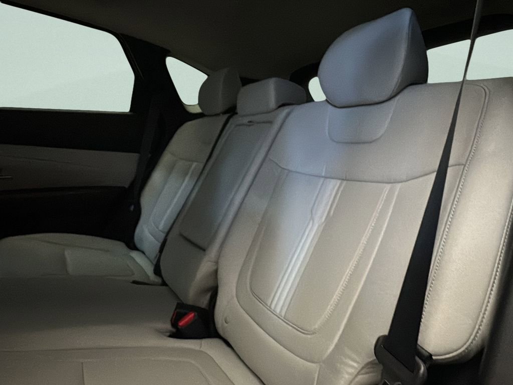Certified 2025 Hyundai Tucson SEL image 11