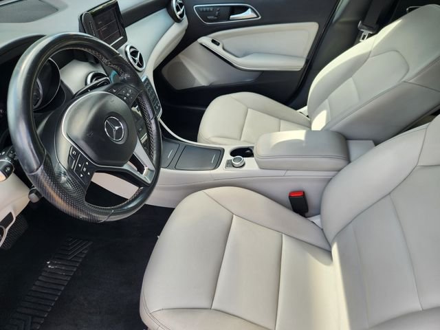 Used 2015 Mercedes-Benz GLA 250 4MATIC image 13