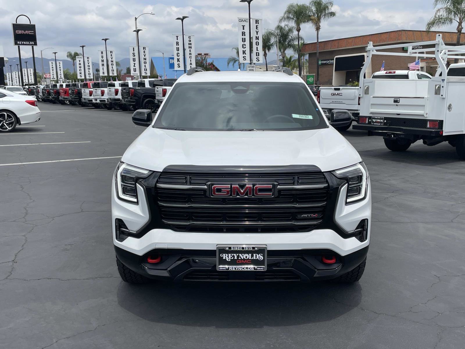 New 2026 GMC Terrain AT4 AWD/4WD image 2