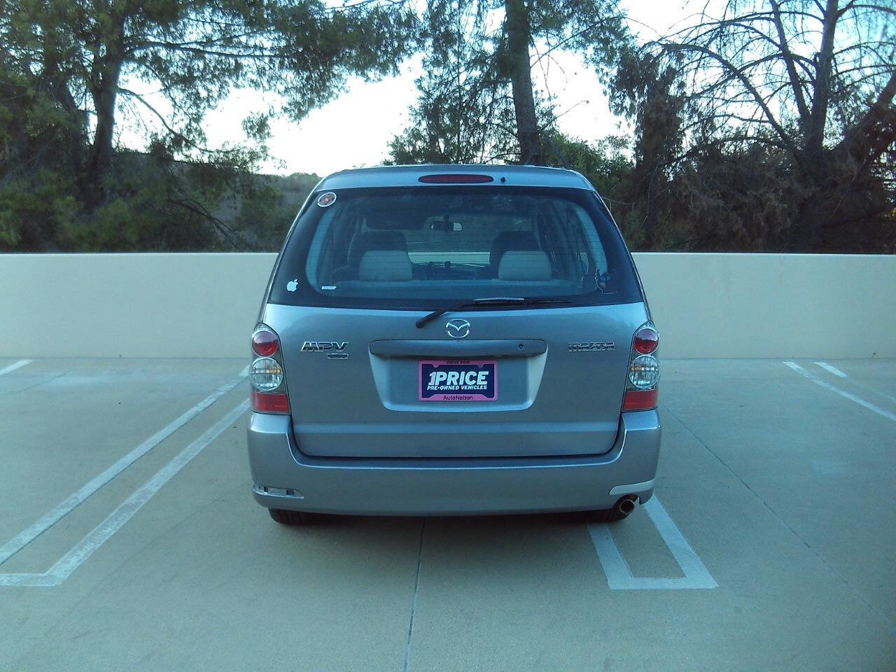 Used 2004 MAZDA MPV LX