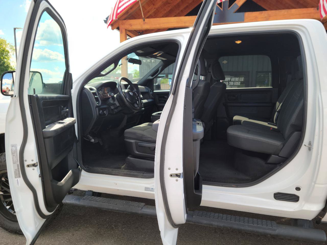 Used 2022 RAM 3500 Tradesman AWD/4WD image 7
