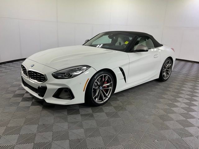 Certified 2026 BMW Z4 M40i w/ Premium Package image 7