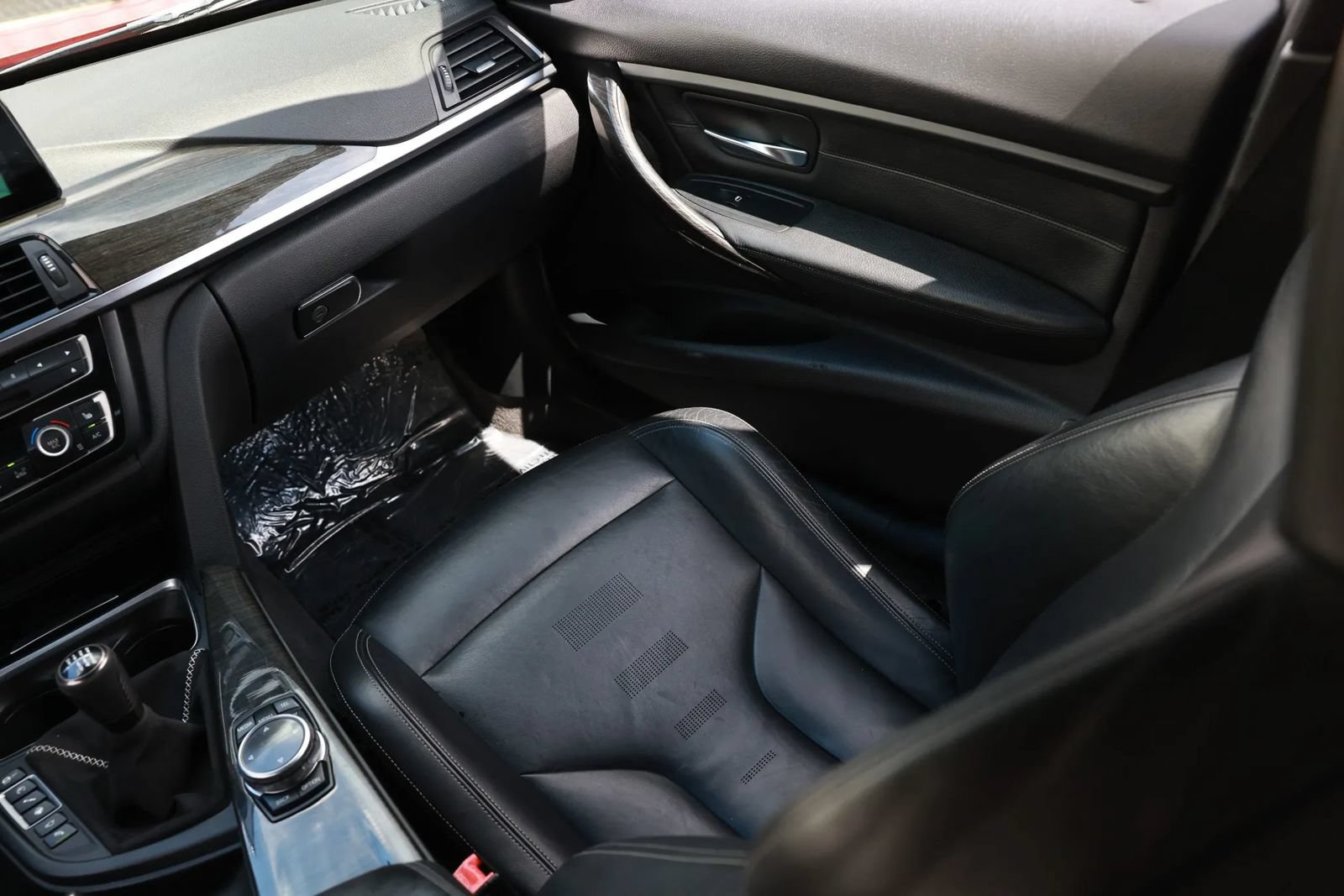 Used 2015 BMW M3 RWD image 14
