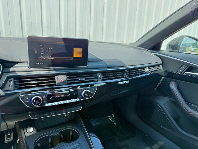 Used 2018 Audi A4 2.0T Premium Plus w/ Premium Plus Package AWD/4WD image 21