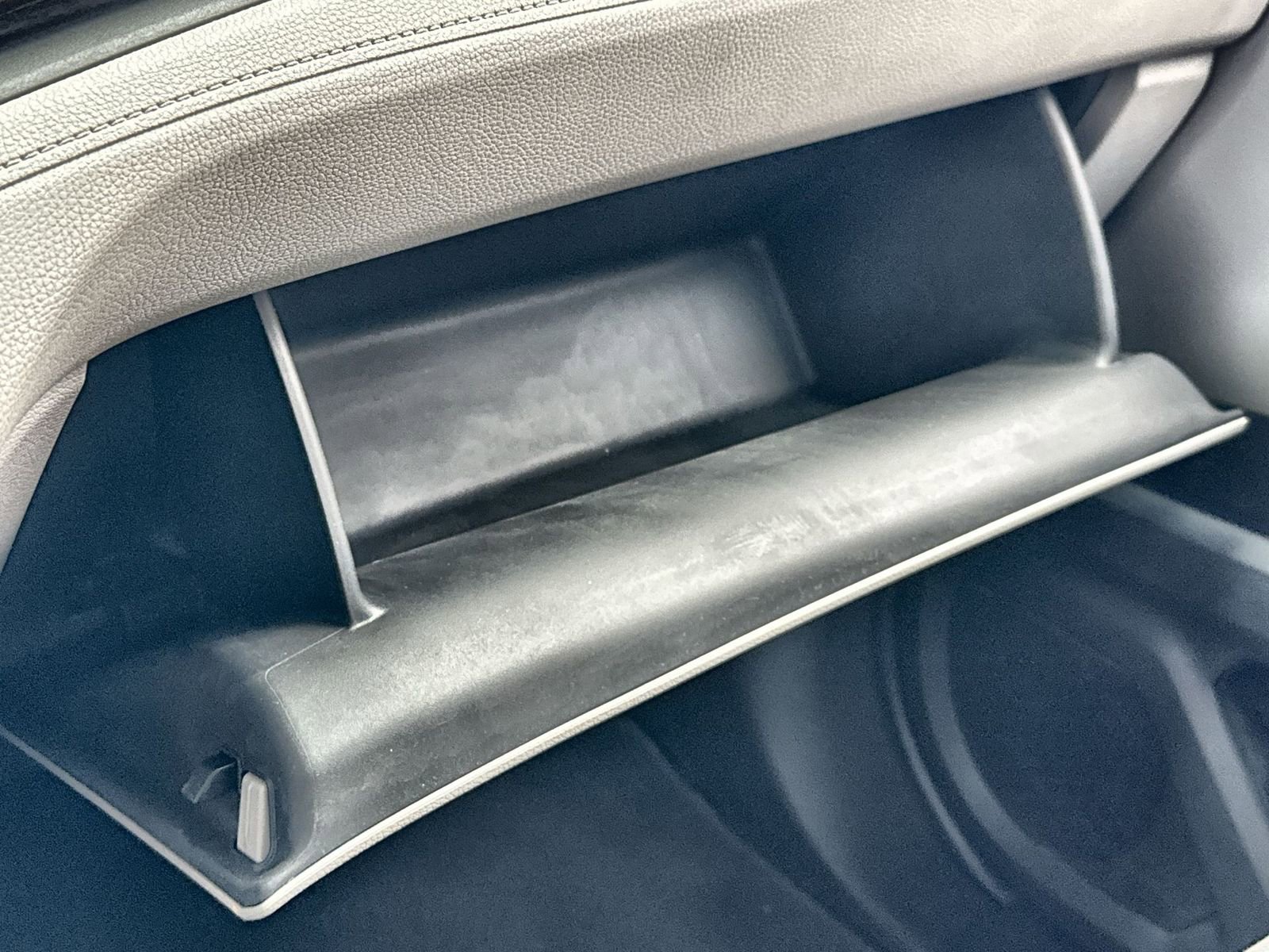 Used 2018 Honda Odyssey LX image 33