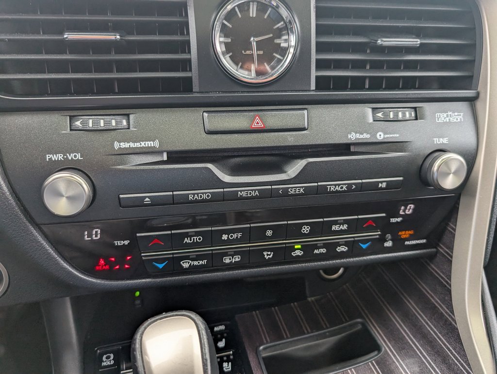 Used 2022 Lexus RX 450hL Luxury image 26