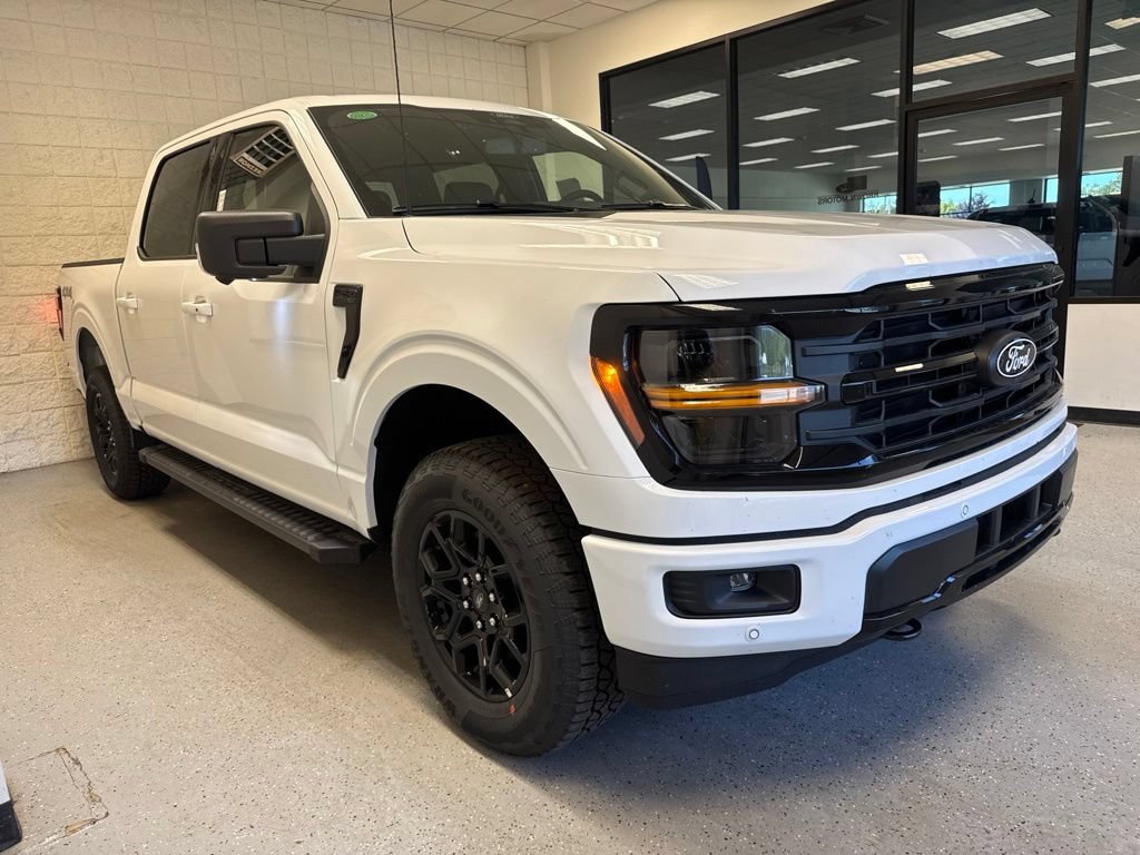 New 2026 Ford F150 XLT w/ Equipment Group 302A MID AWD/4WD image 9