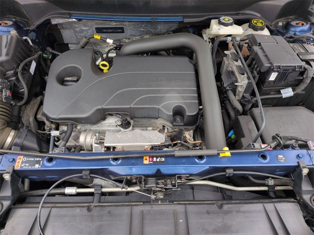 Used 2023 GMC Terrain SLE w/ Driver Convenience Package image 31