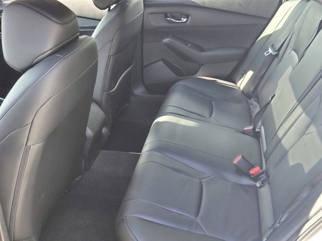Used 2024 Honda Accord Sport image 11