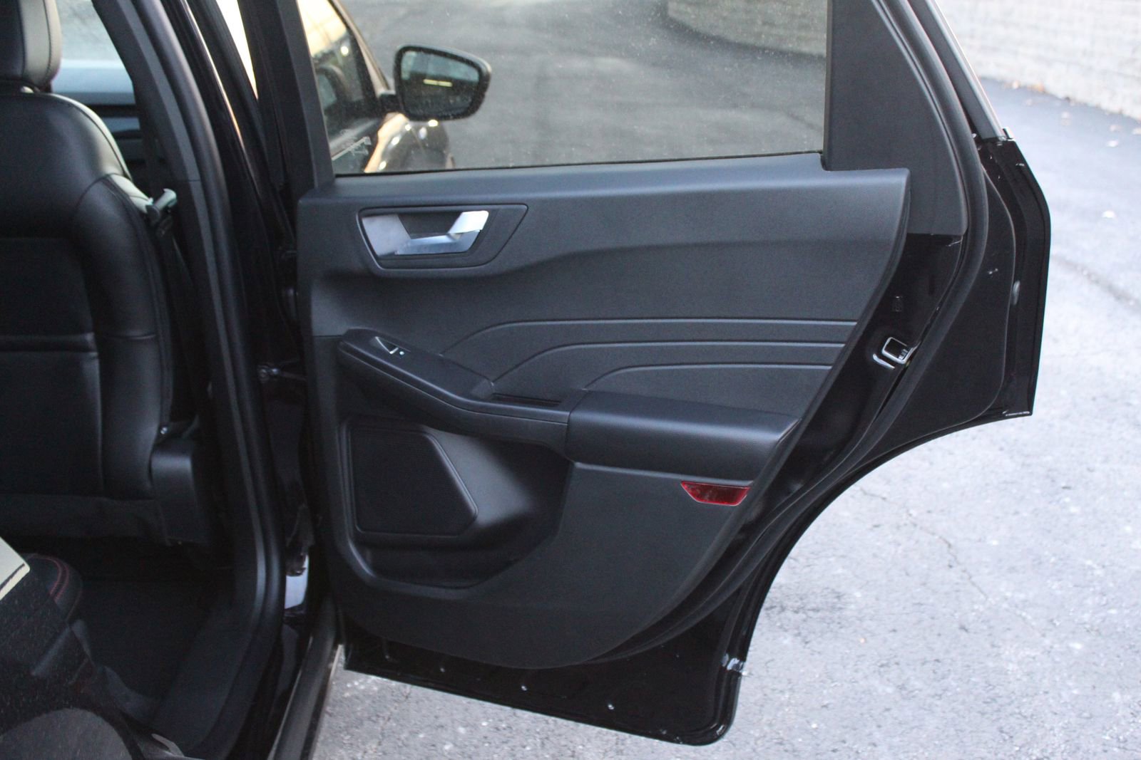 New 2026 Ford Escape ST-Line w/ Tech Pack #1 image 13