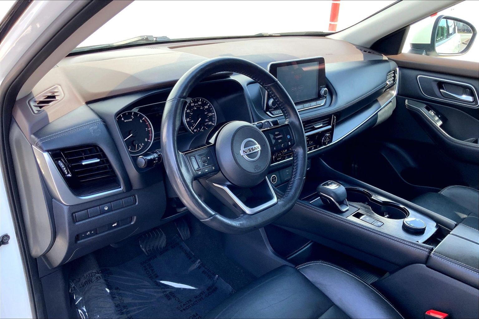 Used 2021 Nissan Rogue SL AWD/4WD image 18