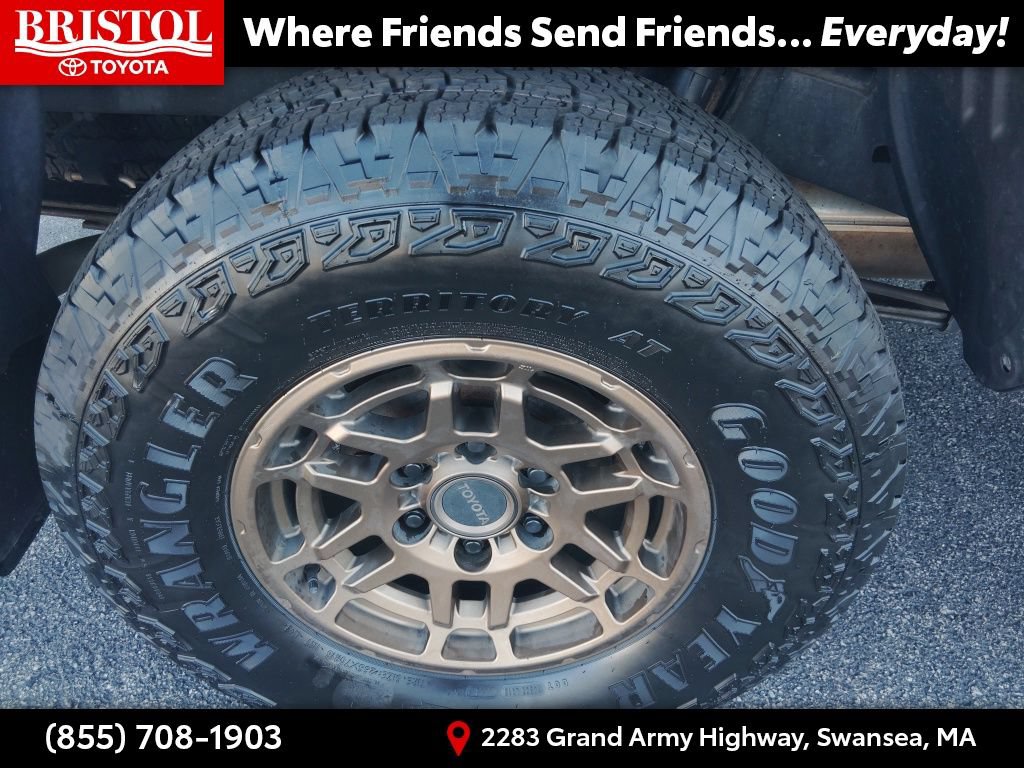 Certified 2023 Toyota Tacoma 4x4 Double Cab w/ Trail Edition image 9