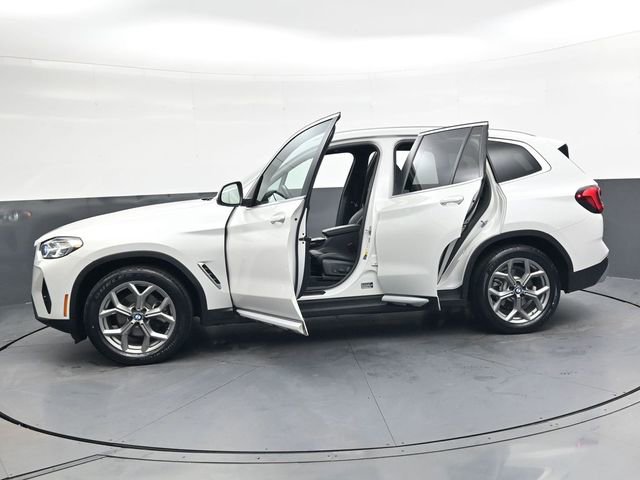 Used 2024 BMW X3 xDrive30i image 38