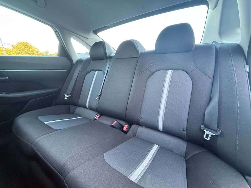 Used 2022 Hyundai Sonata SE FWD image 15