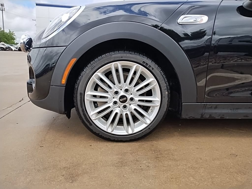 Used 2019 MINI Cooper S w/ Storage Package FWD image 11