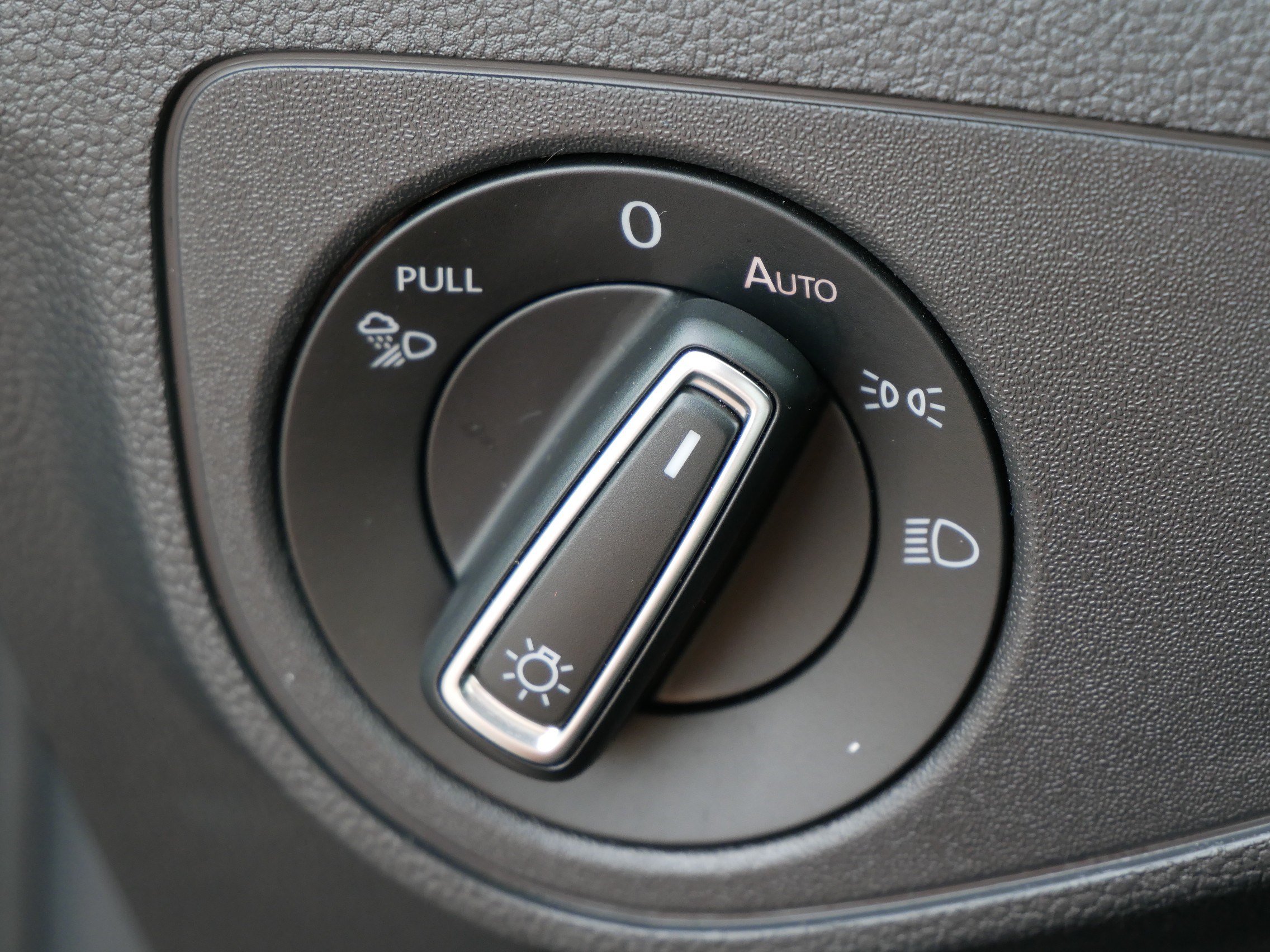 Certified 2023 Volkswagen Atlas SE AWD/4WD image 26