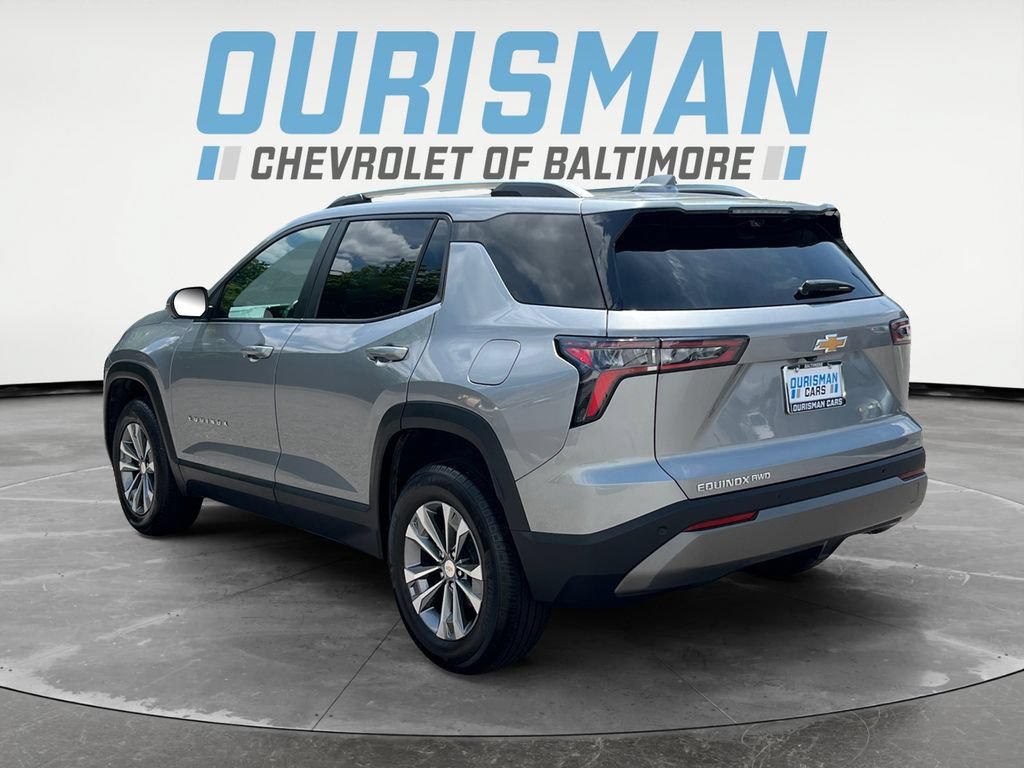 Used 2025 Chevrolet Equinox LT w/ Convenience Package II AWD/4WD image 4