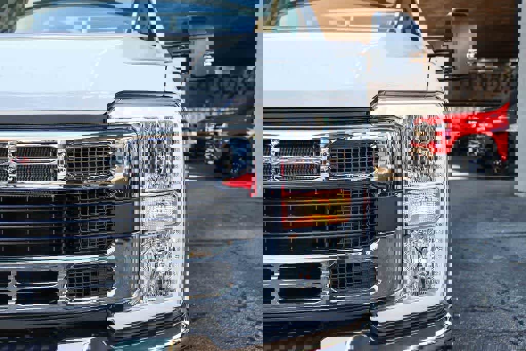 New 2026 Ford F350 XL w/ XL Chrome Package image 7