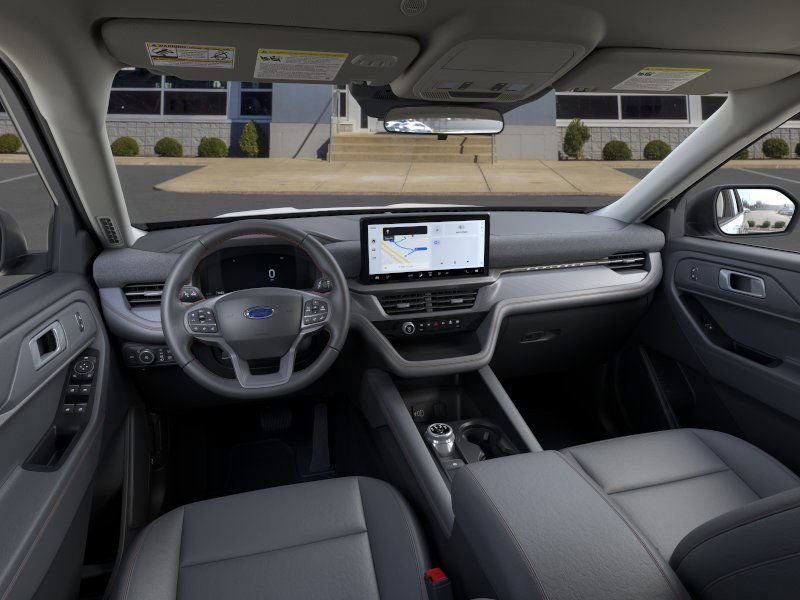 New 2026 Ford Explorer Active image 9