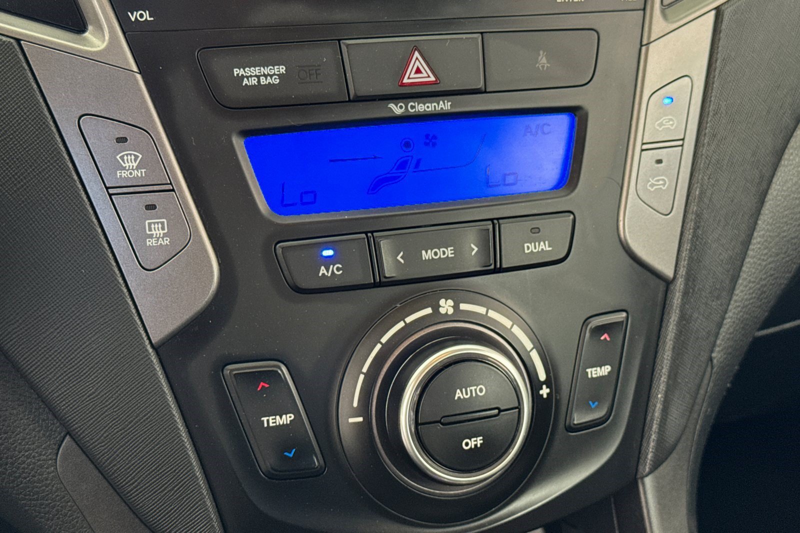 Used 2013 Hyundai Santa Fe Sport 2.0T AWD/4WD image 18
