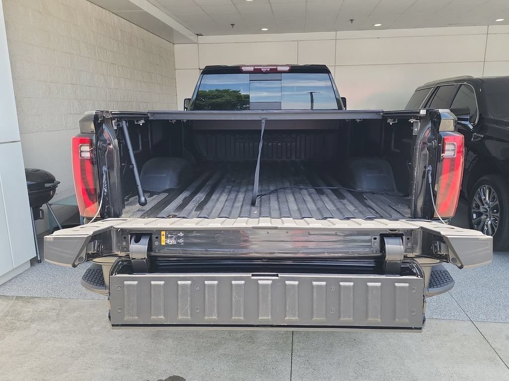 Certified 2024 GMC Sierra 3500 Denali w/ Denali Reserve Package AWD/4WD image 26