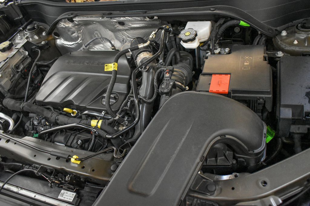 Used 2024 Chevrolet Trax LS w/ LS Convenience Package image 8