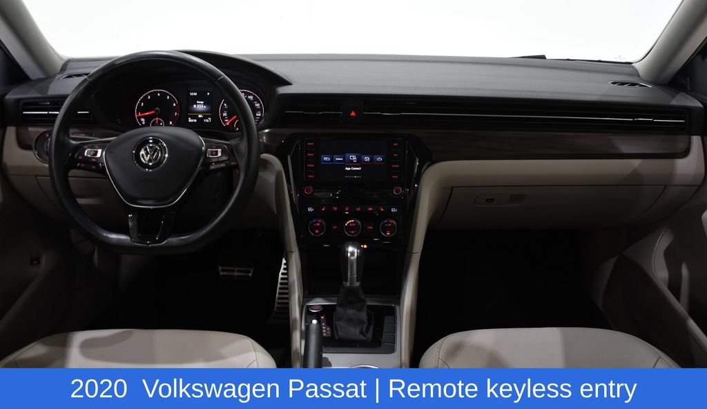 Used 2020 Volkswagen Passat 2.0T SEL FWD image 8