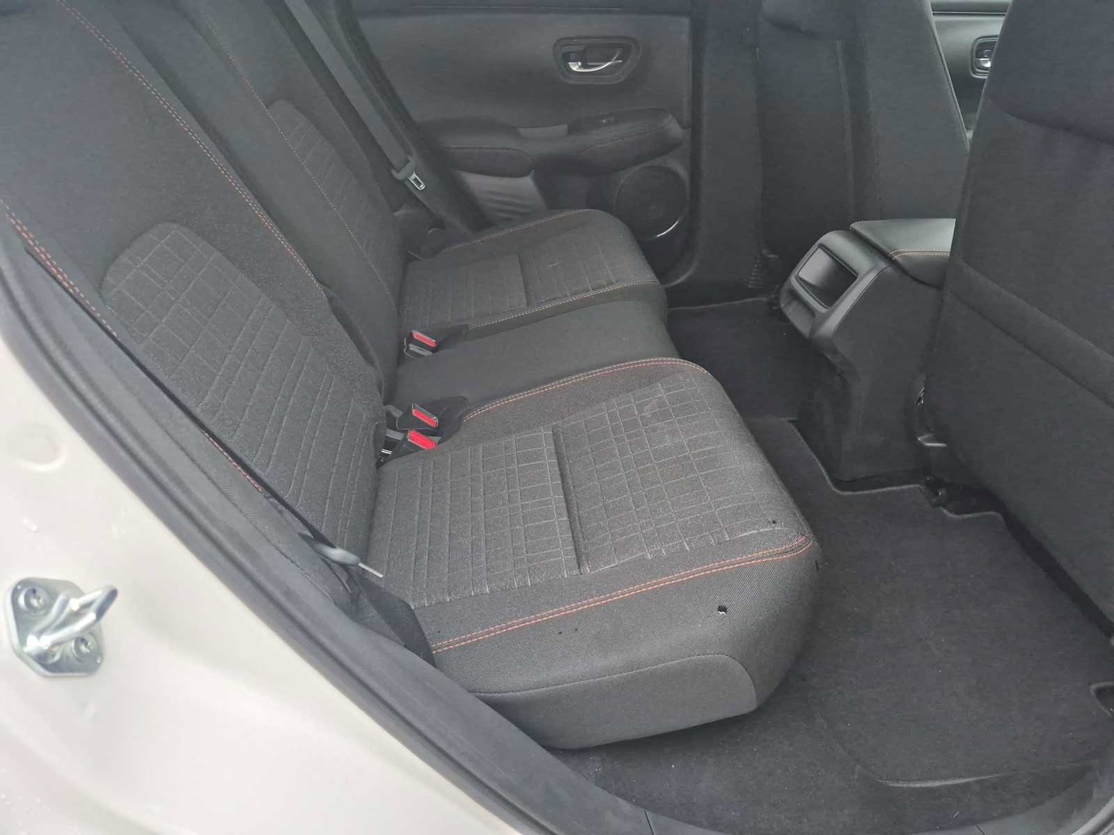 Certified 2025 Honda HR-V Sport image 19