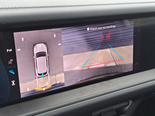 New 2026 Porsche Cayenne GTS AWD/4WD image 33