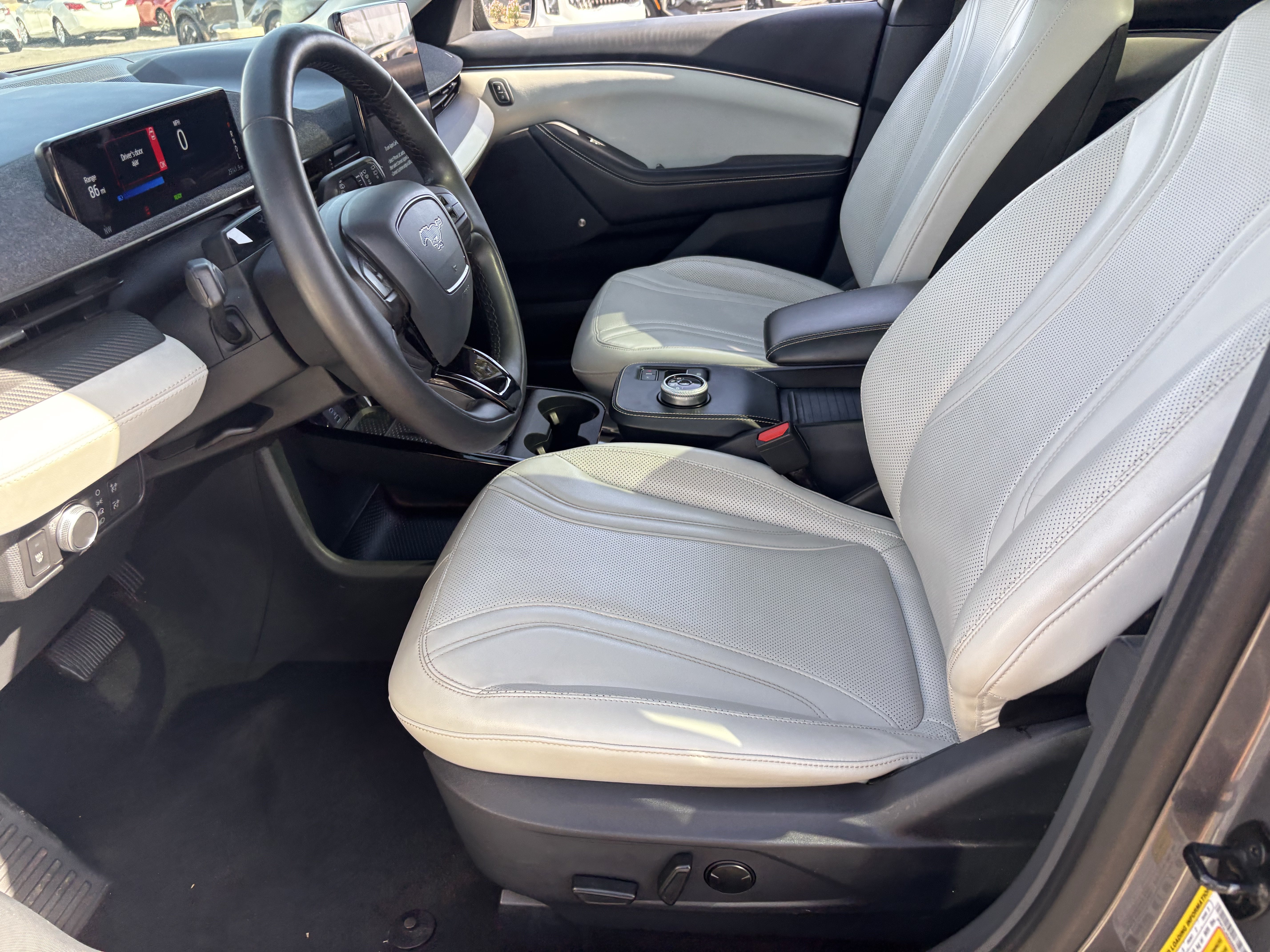Used 2021 Ford Mustang Mach-E Premium RWD image 19