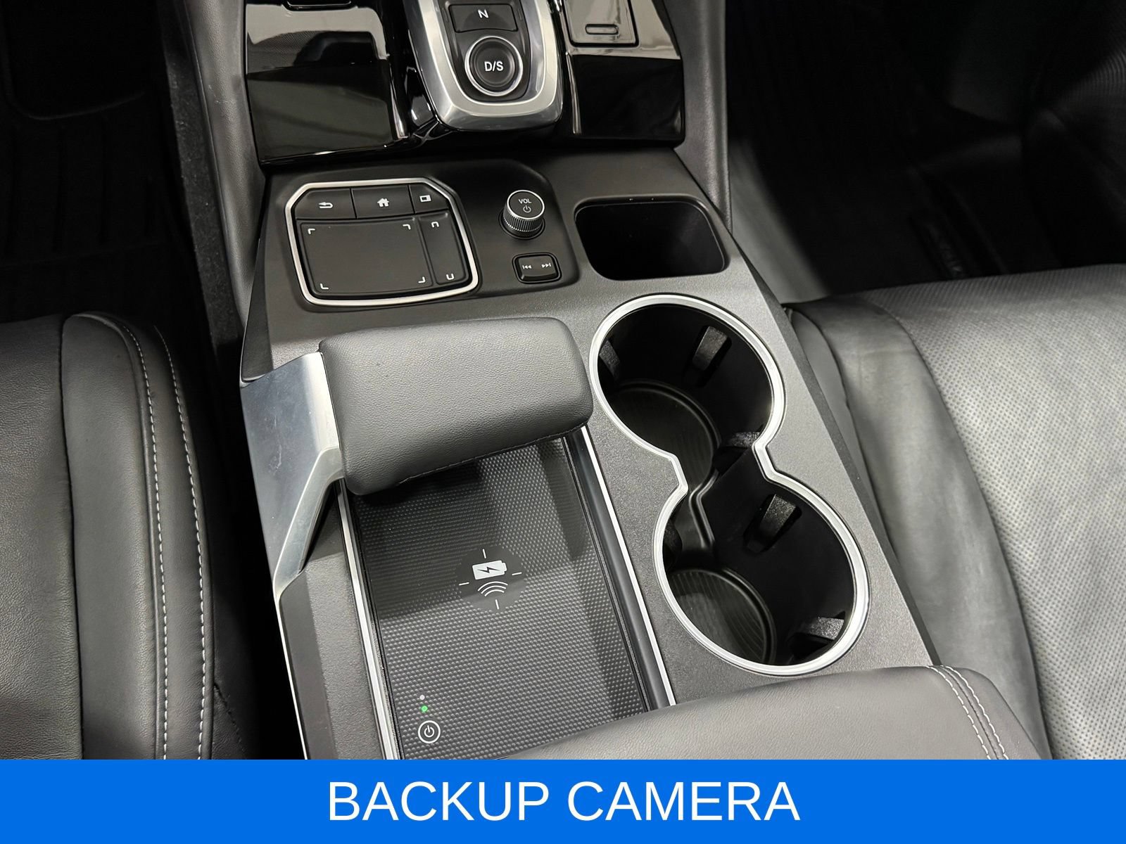 Used 2023 Acura MDX w/ Technology Package AWD/4WD image 22
