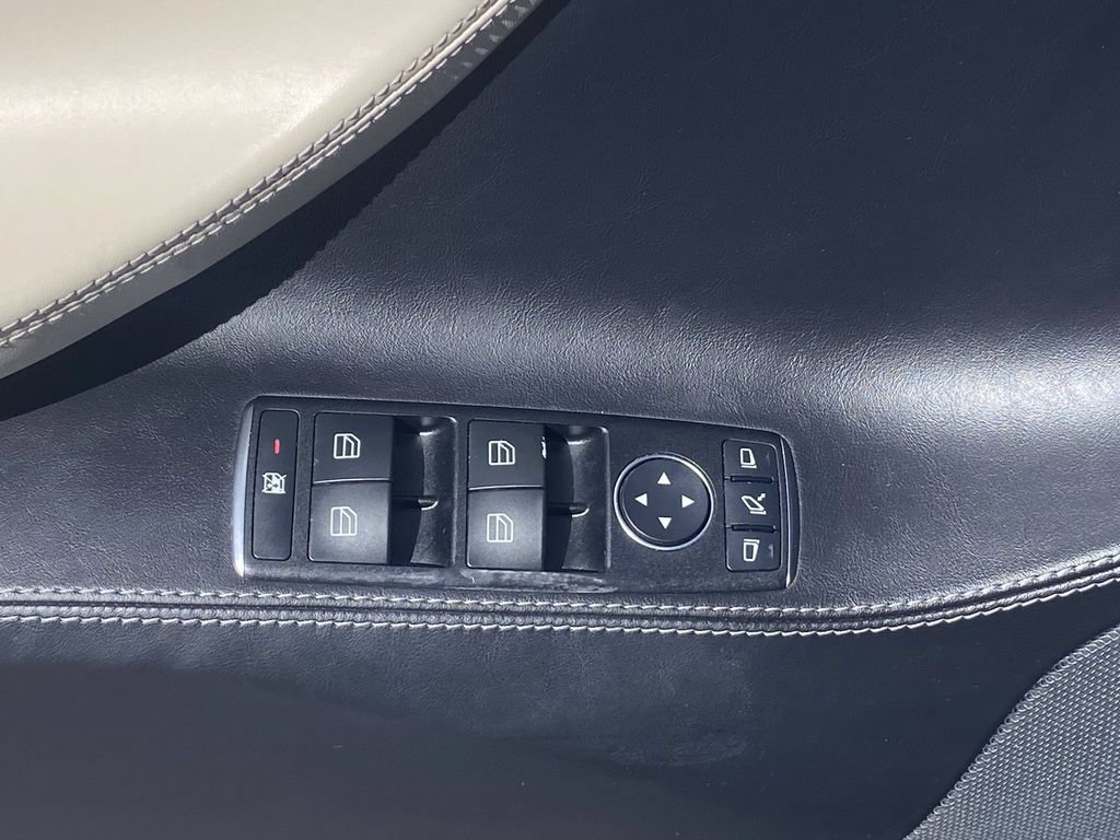 Used 2017 Tesla Model S 100D AWD/4WD image 18